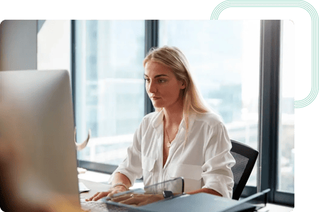 act digital Mobile Developer tworzący aplikację dla klienta