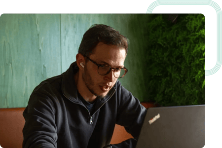 Konsultant act digital konfigurujący serwer Azure firmy EDP