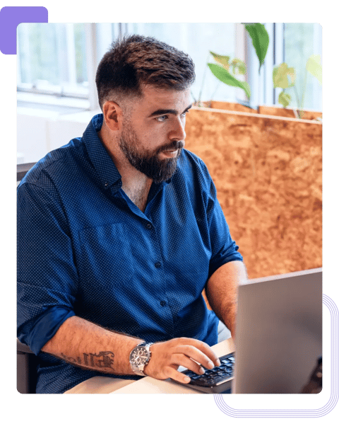 Agile Master tworzący zwinny plan transformacji dla klienta